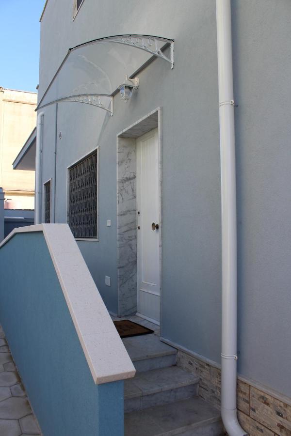 Coco & Lisbeth Bed And Breakfast Brindisi Esterno foto