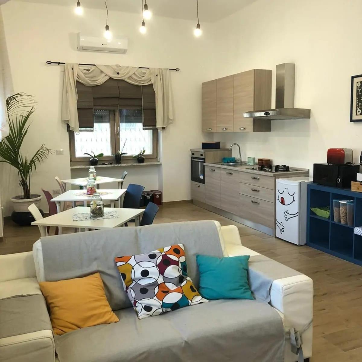 Coco & Lisbeth Bed And Breakfast Brindisi Esterno foto